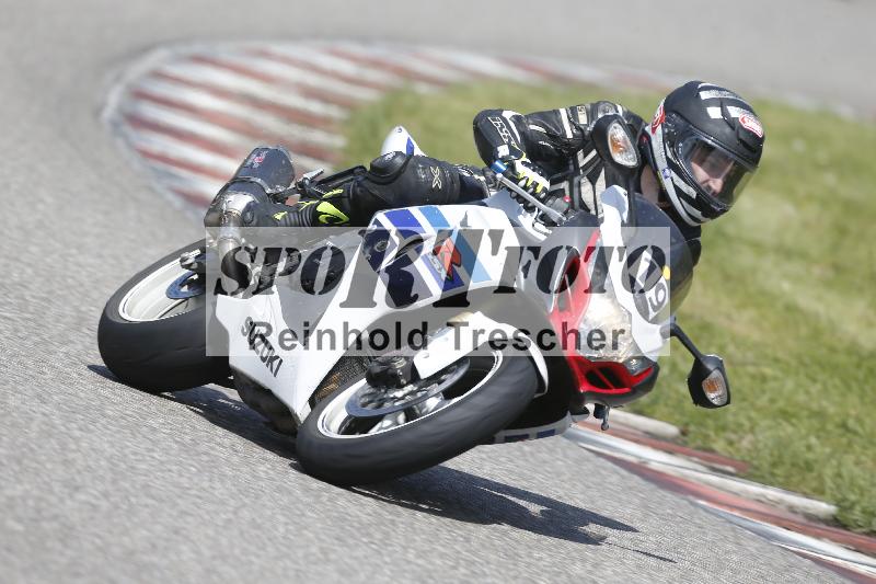 /Archiv-2025/09 22.04.2025 Cornu Master School ADR/rot-rouge/19